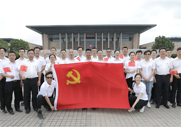 优秀党支部——918搏天堂二建党支部